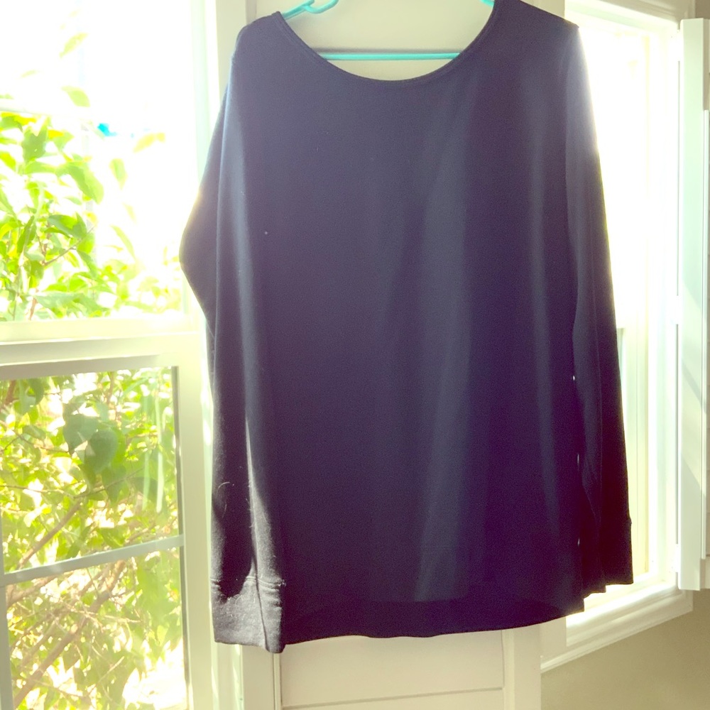 Black fit shirt